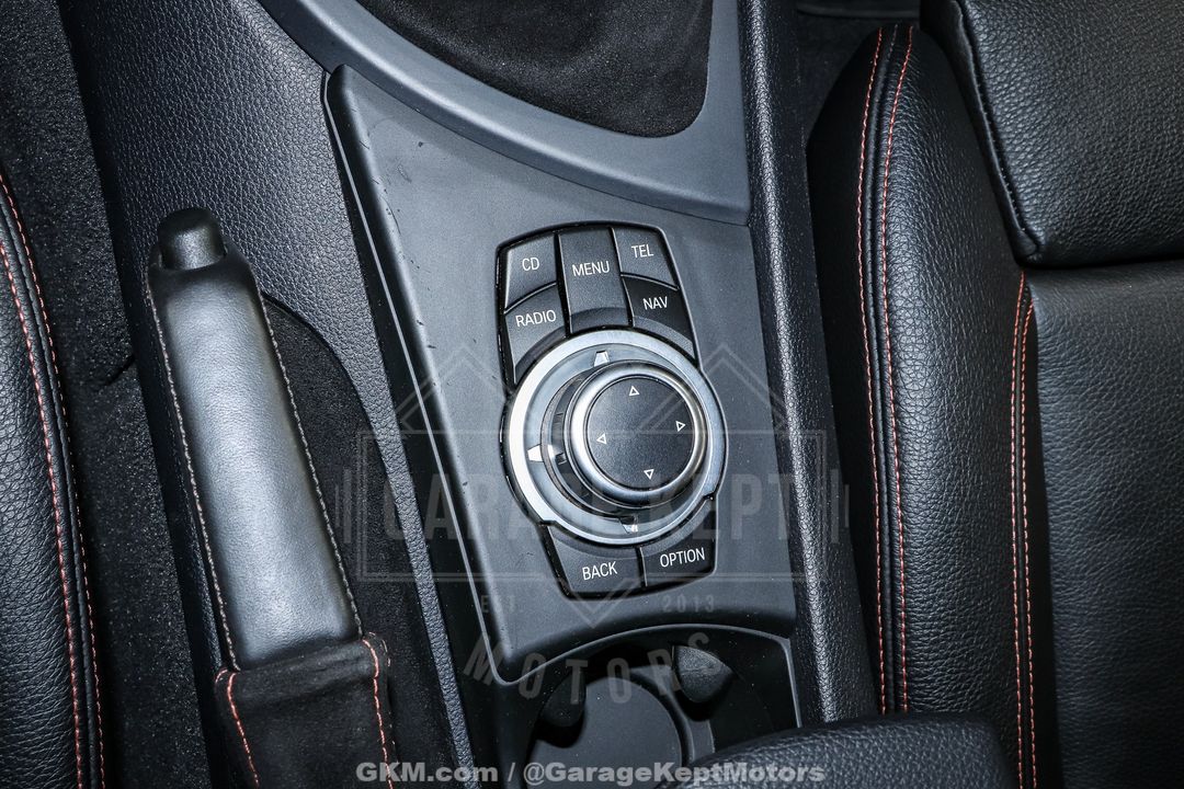 2011 BMW 1M