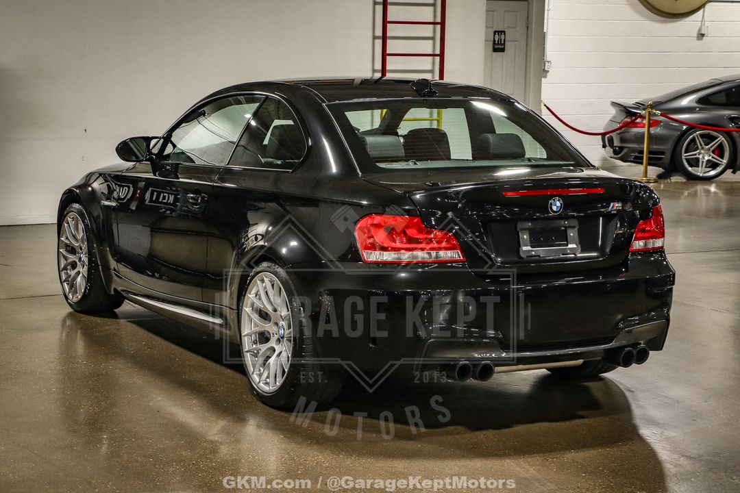 2011 BMW 1M