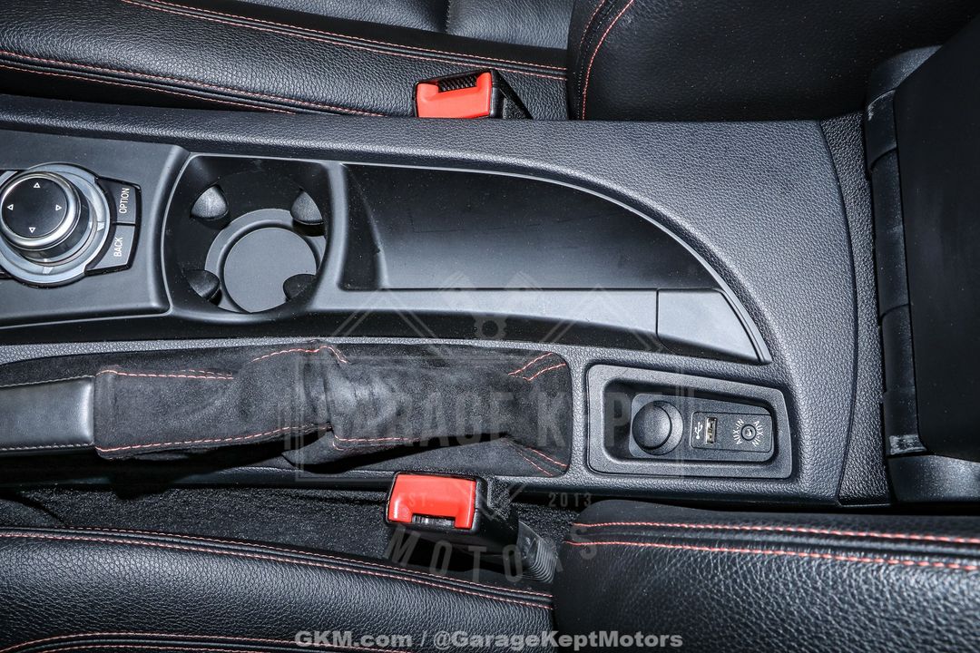 2011 BMW 1M