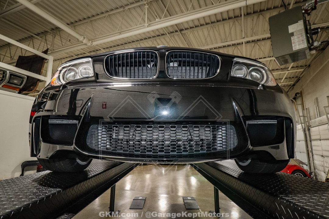 2011 BMW 1M