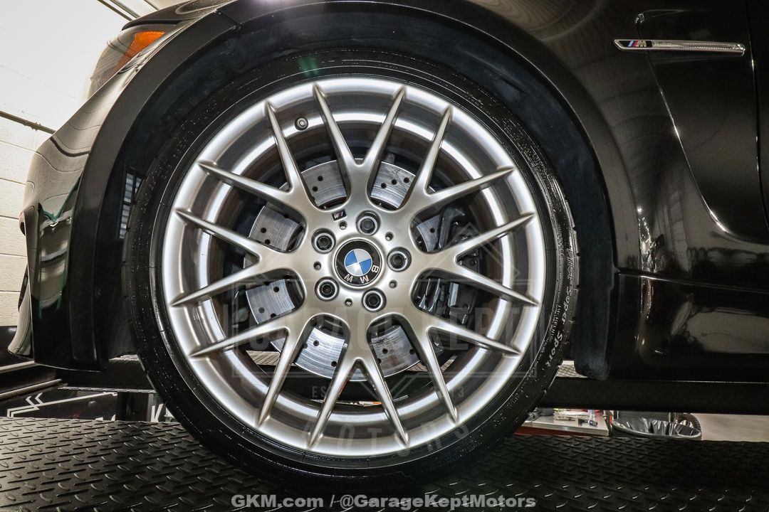2011 BMW 1M