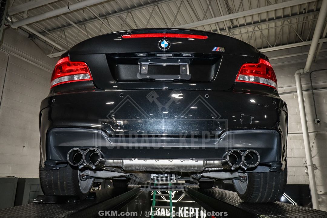 2011 BMW 1M