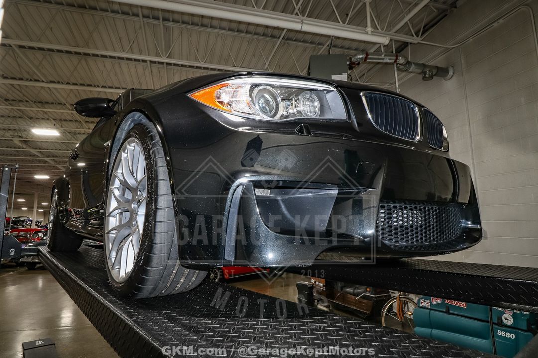 2011 BMW 1M
