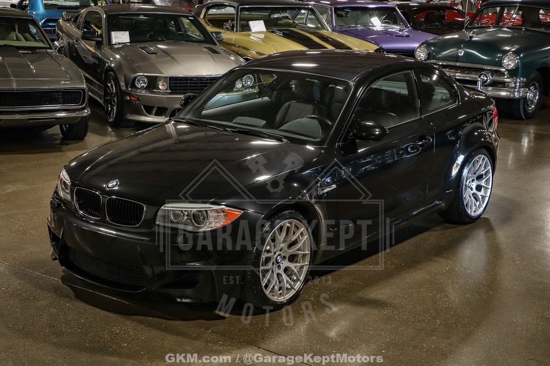 2011 BMW 1M