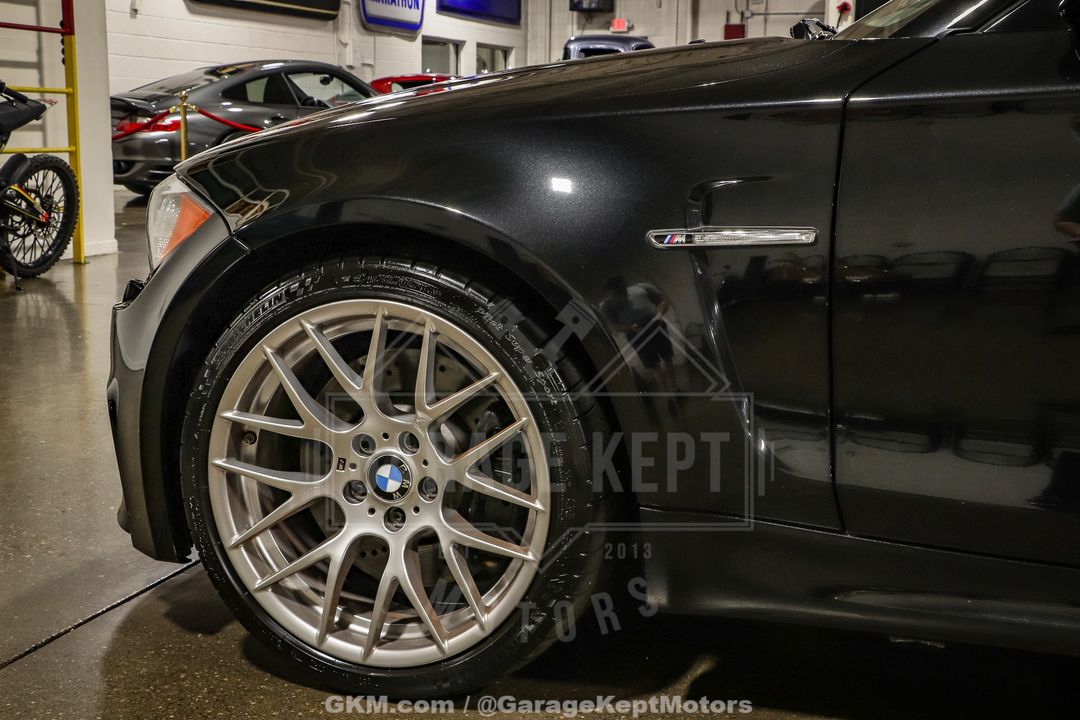 2011 BMW 1M