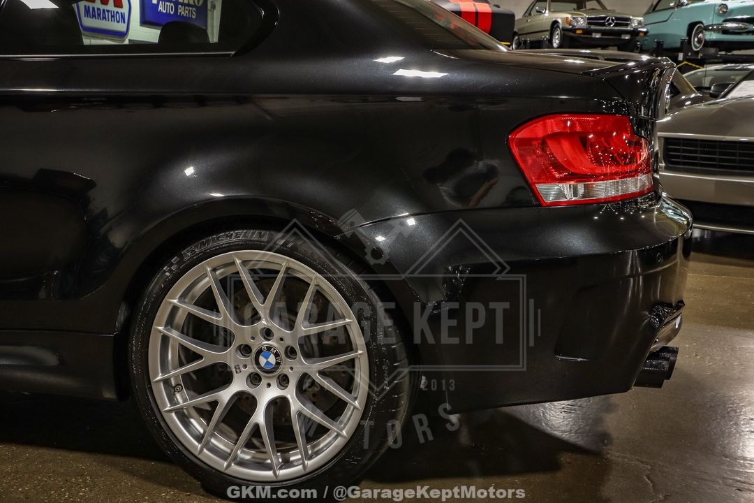 2011 BMW 1M