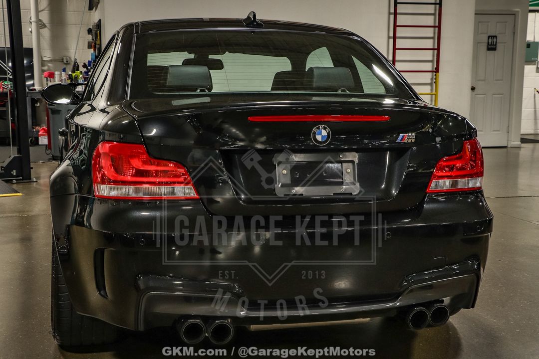 2011 BMW 1M