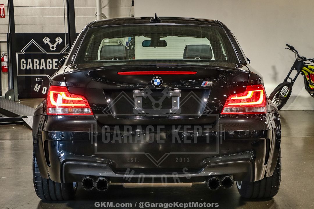 2011 BMW 1M