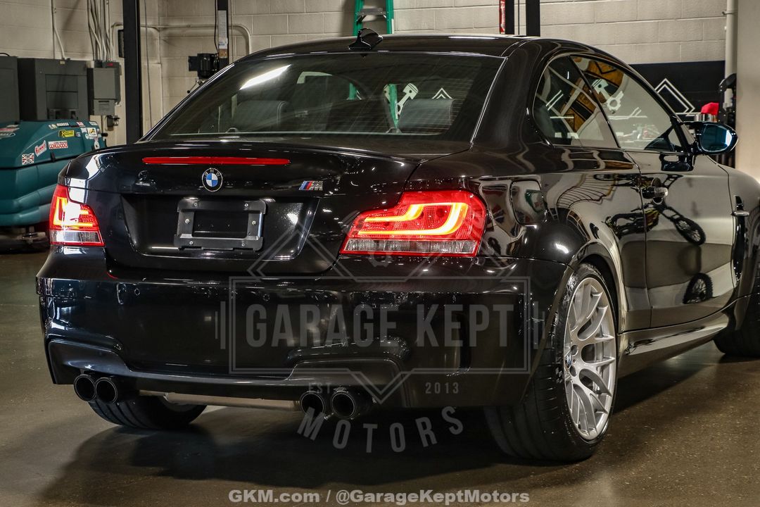 2011 BMW 1M