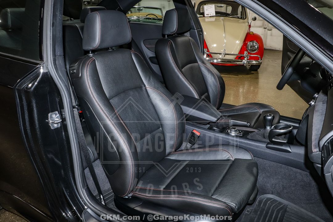 2011 BMW 1M