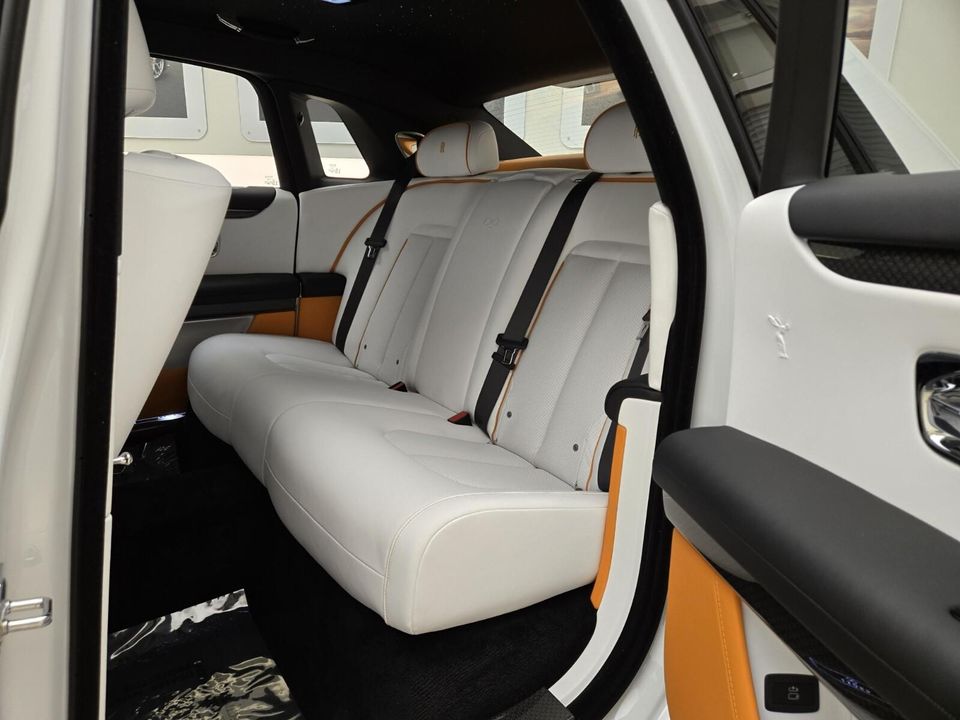 2025 Rolls-Royce Ghost