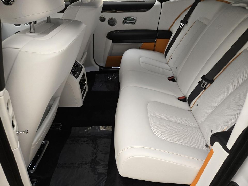2025 Rolls-Royce Ghost