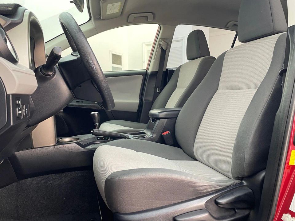 2015 Toyota RAV4