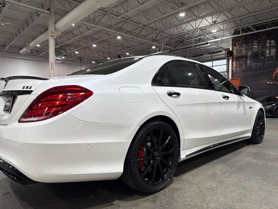 2016 Mercedes-Benz S63