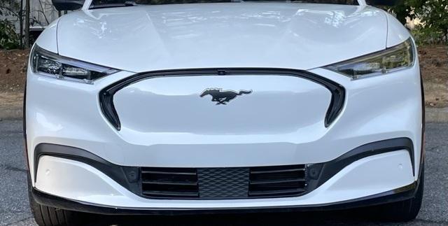 2022 Ford Mustang Mach-E