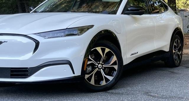 2022 Ford Mustang Mach-E