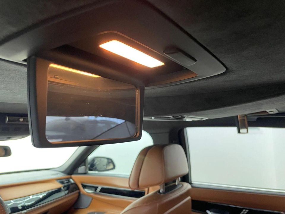2015 BMW 7 Series
