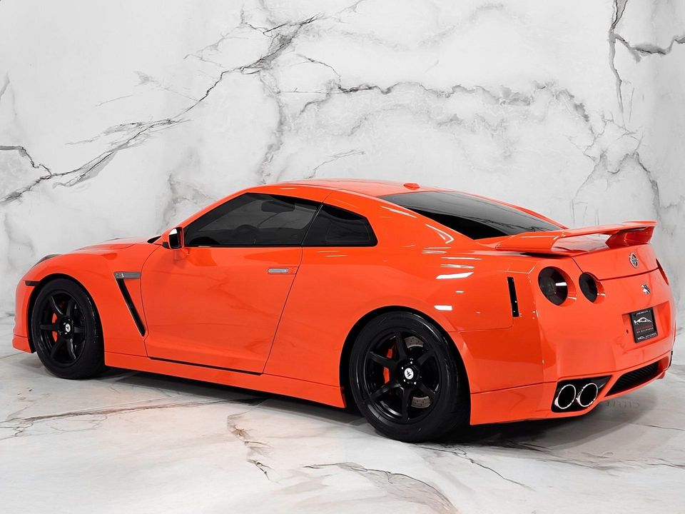 2010 Nissan GT-R
