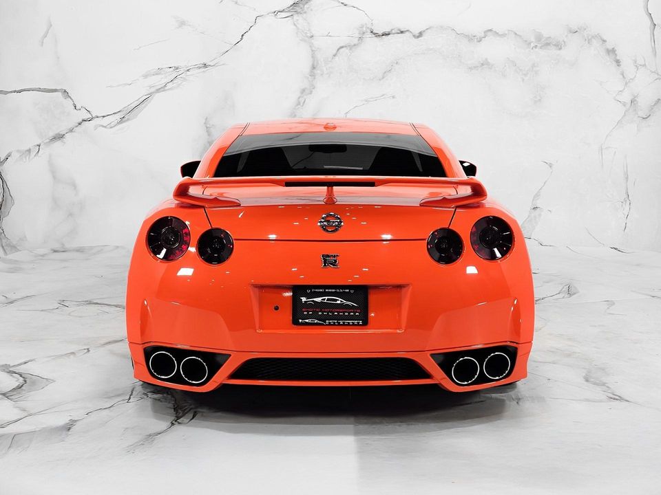 2010 Nissan GT-R