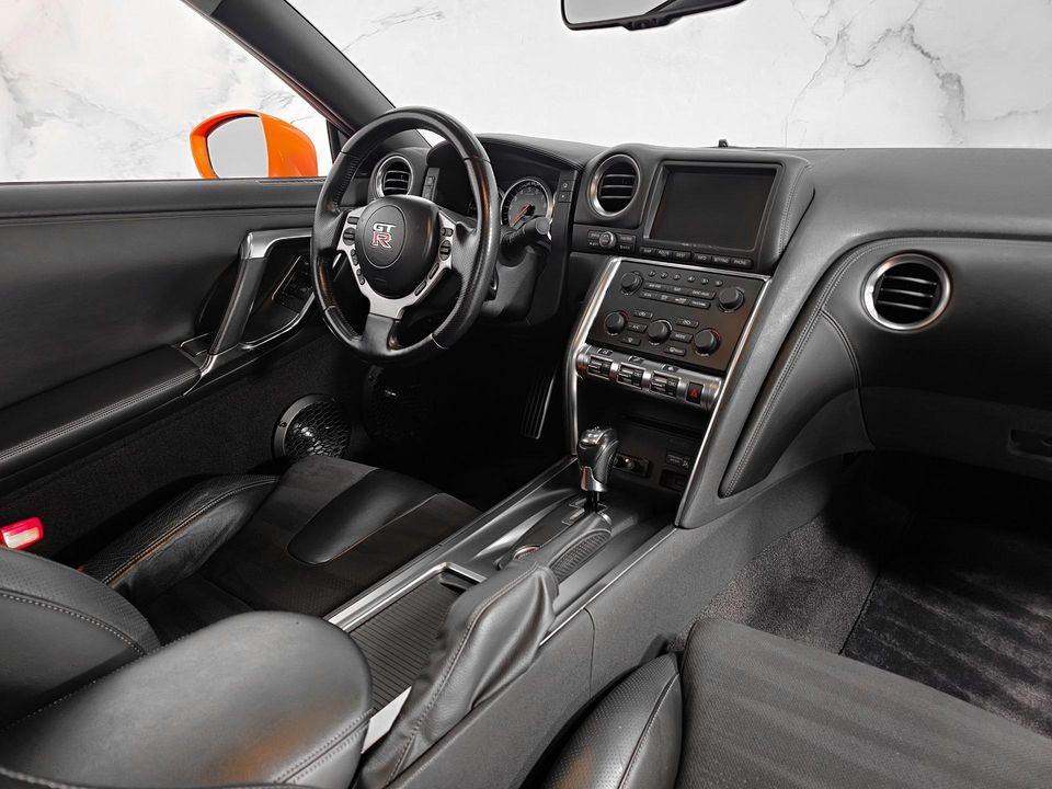 2010 Nissan GT-R