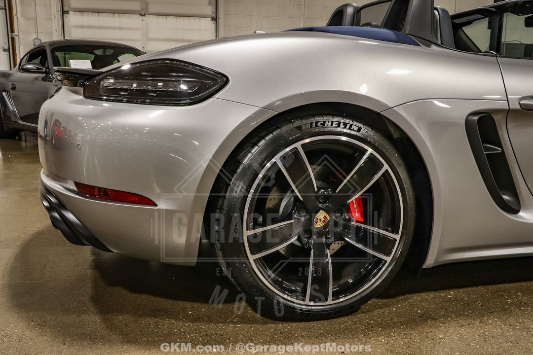 2024 Porsche 718 Boxster