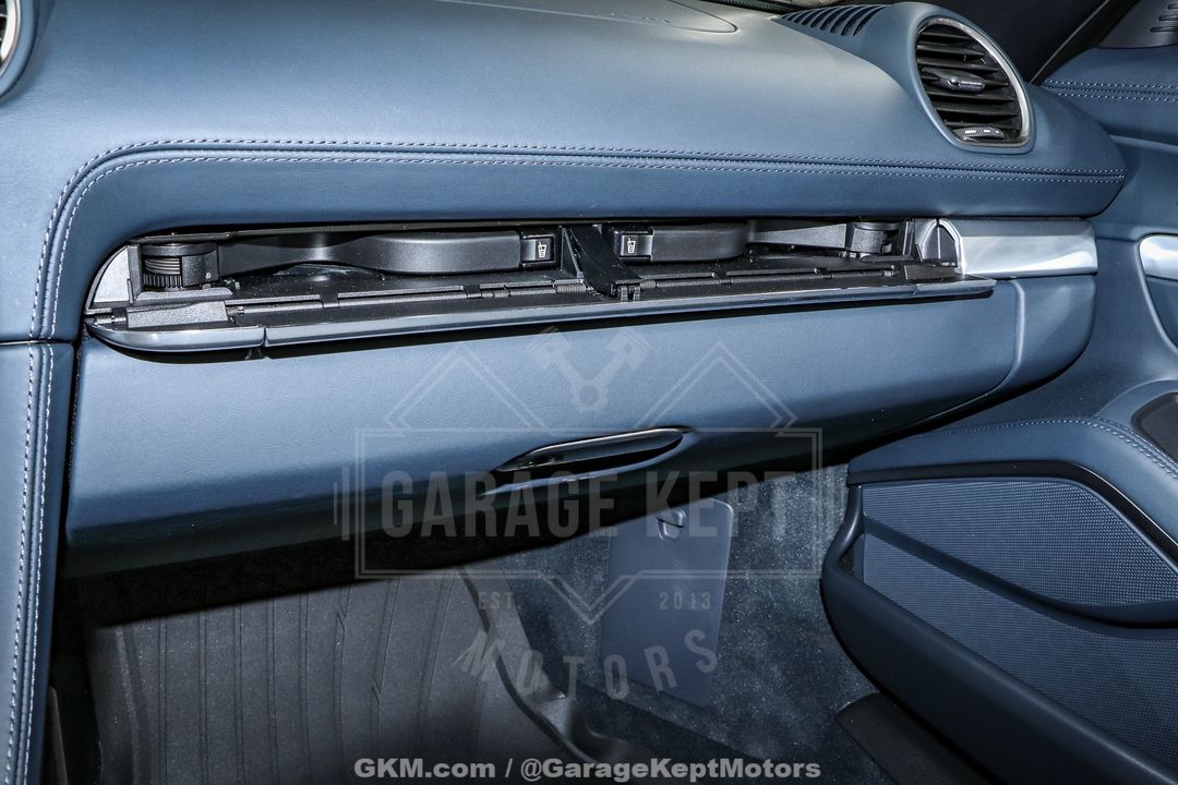 2024 Porsche 718 Boxster