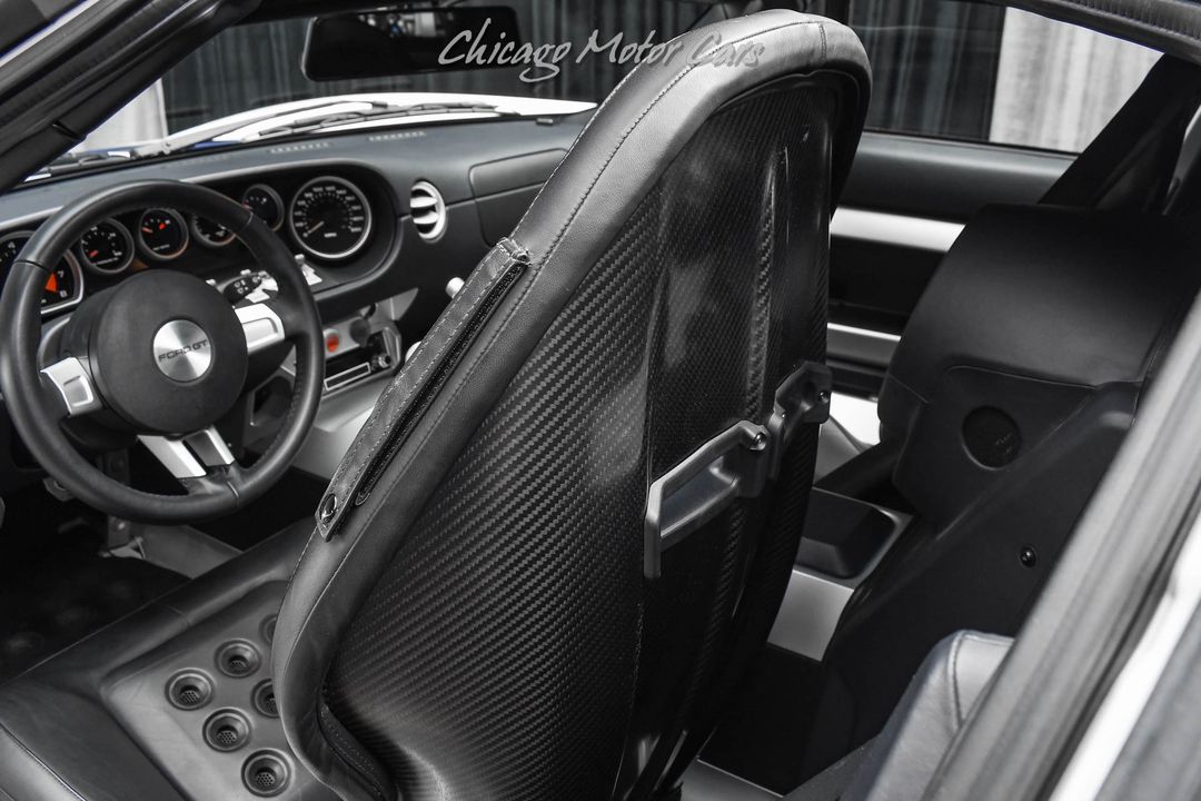2005 Ford GT