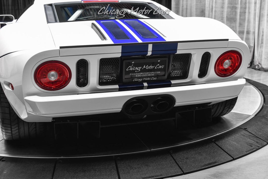 2005 Ford GT