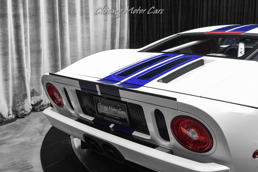 2005 Ford GT