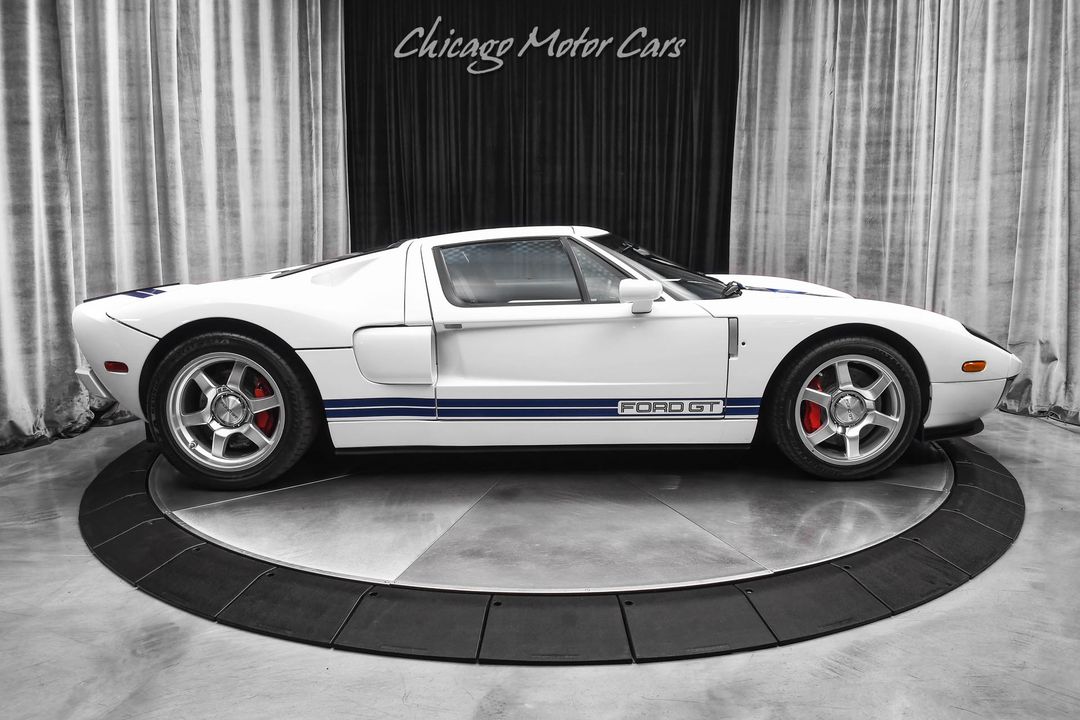 2005 Ford GT