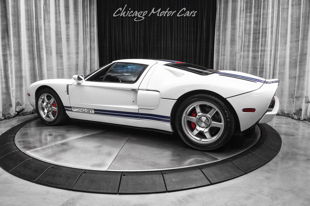 2005 Ford GT
