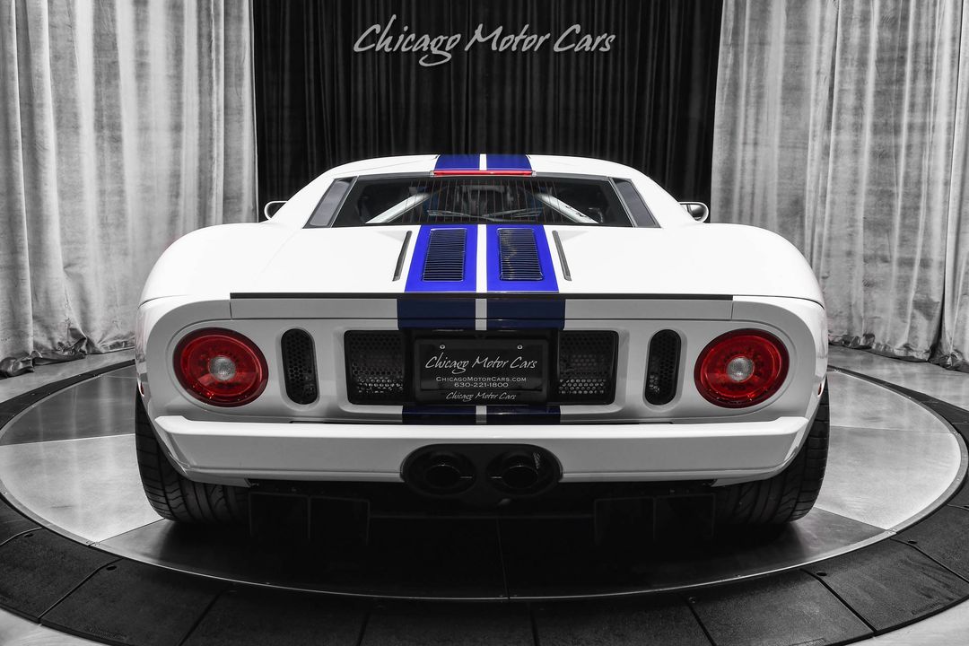 2005 Ford GT