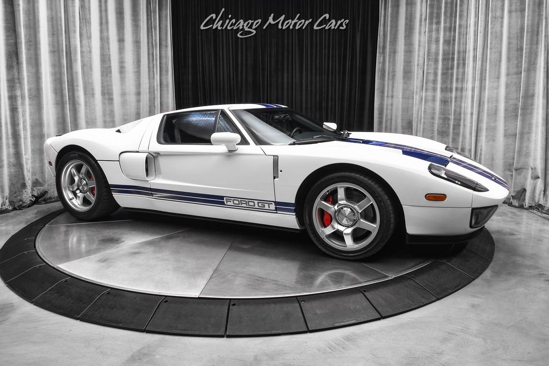 2005 Ford GT