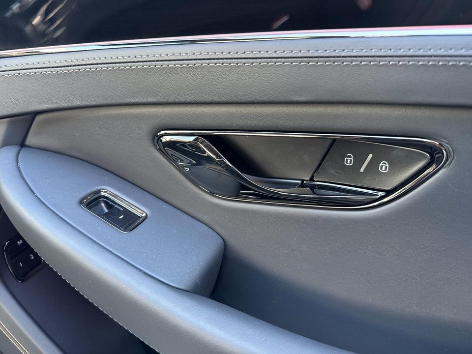 2025 Bentley Continental GTC