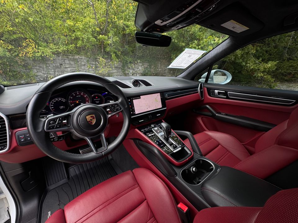 2022 Porsche Cayenne