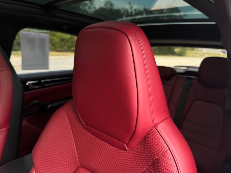 2022 Porsche Cayenne