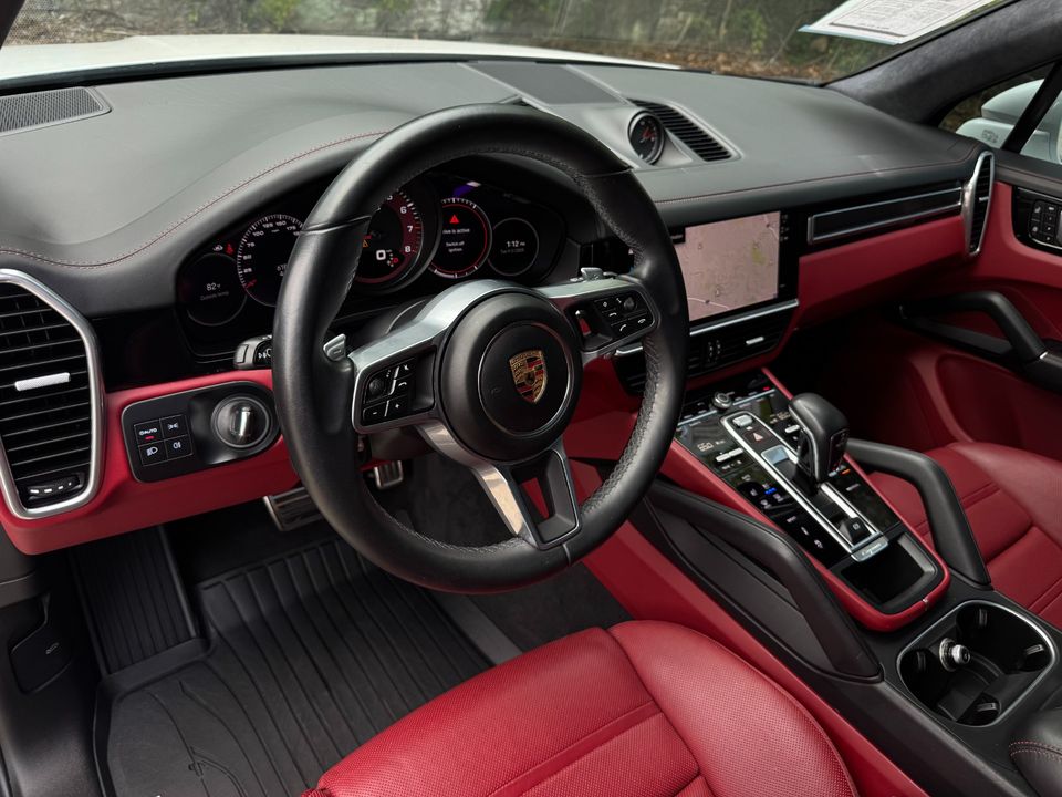 2022 Porsche Cayenne