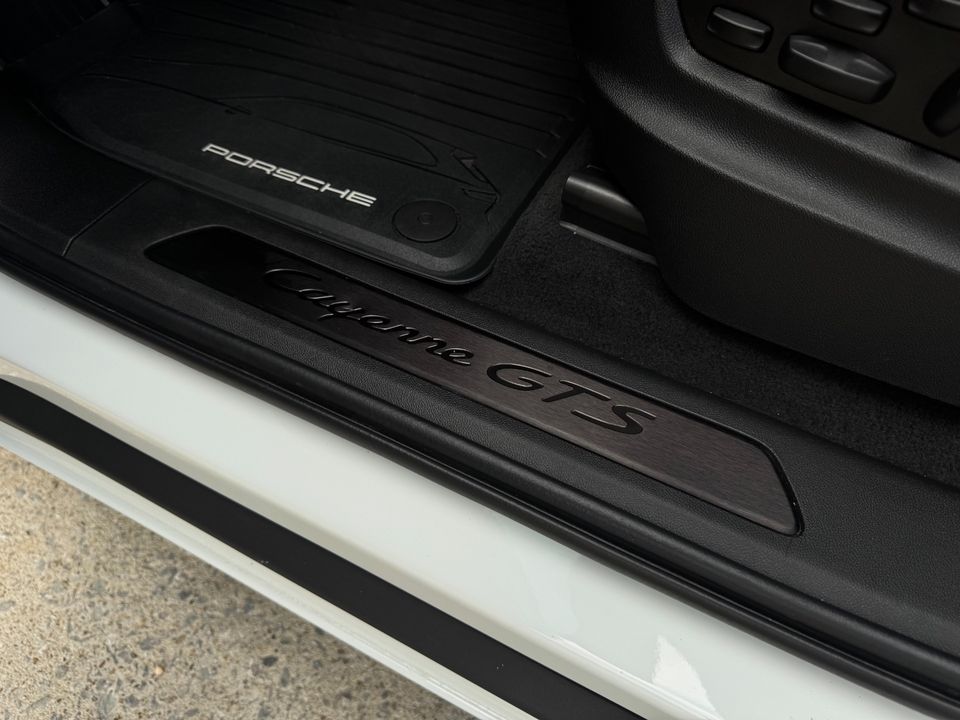 2022 Porsche Cayenne