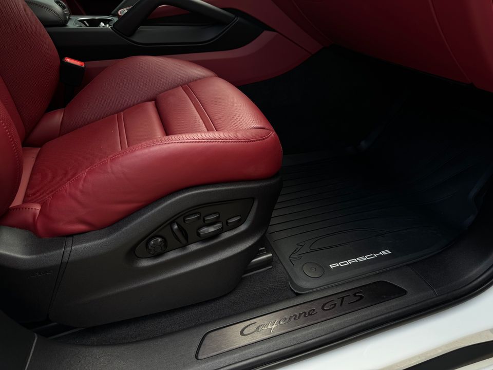 2022 Porsche Cayenne