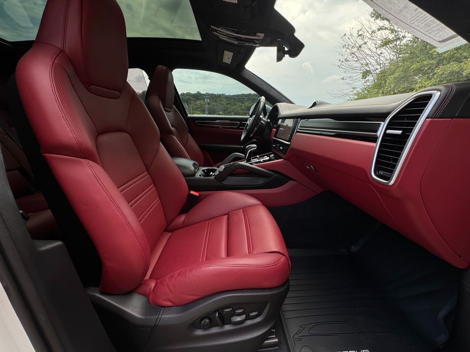 2022 Porsche Cayenne