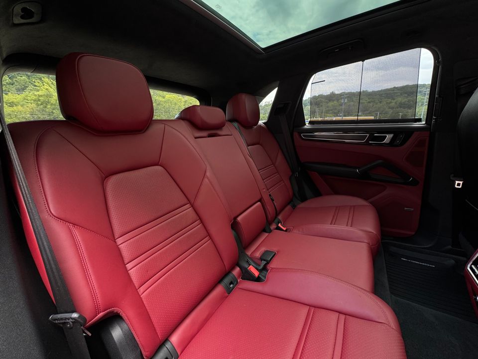 2022 Porsche Cayenne