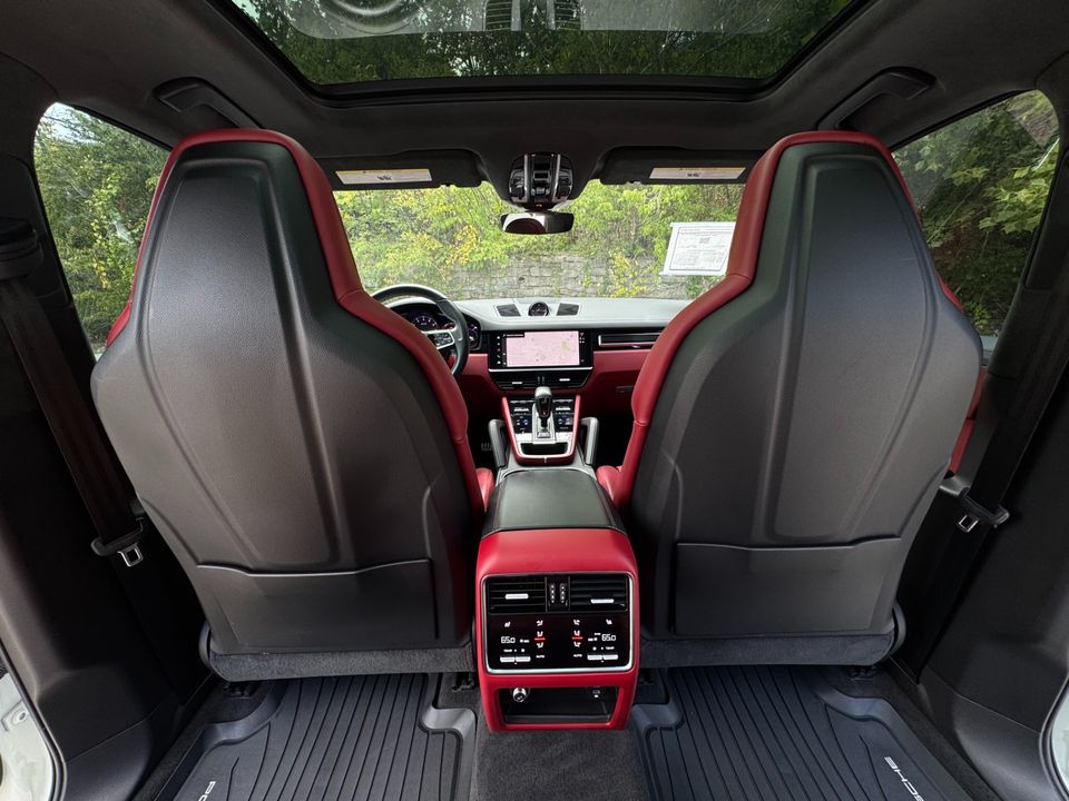 2022 Porsche Cayenne