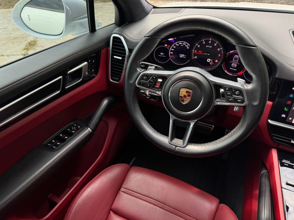 2022 Porsche Cayenne