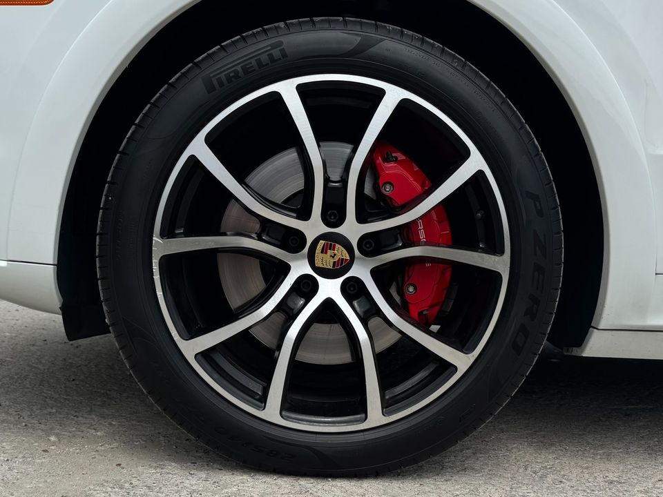 2022 Porsche Cayenne