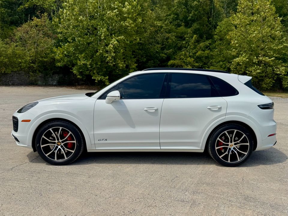 2022 Porsche Cayenne