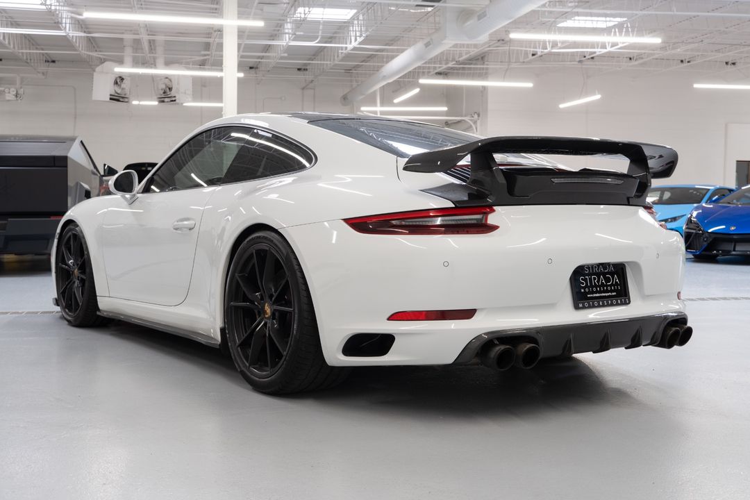 2017 Porsche 911