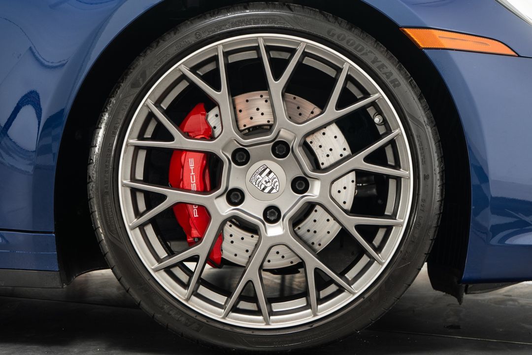 2020 Porsche 911
