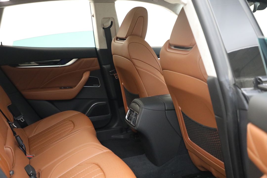 2022 Maserati Levante
