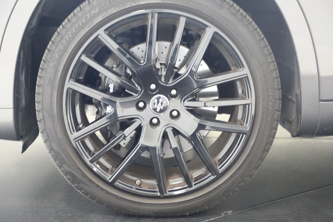 2022 Maserati Levante