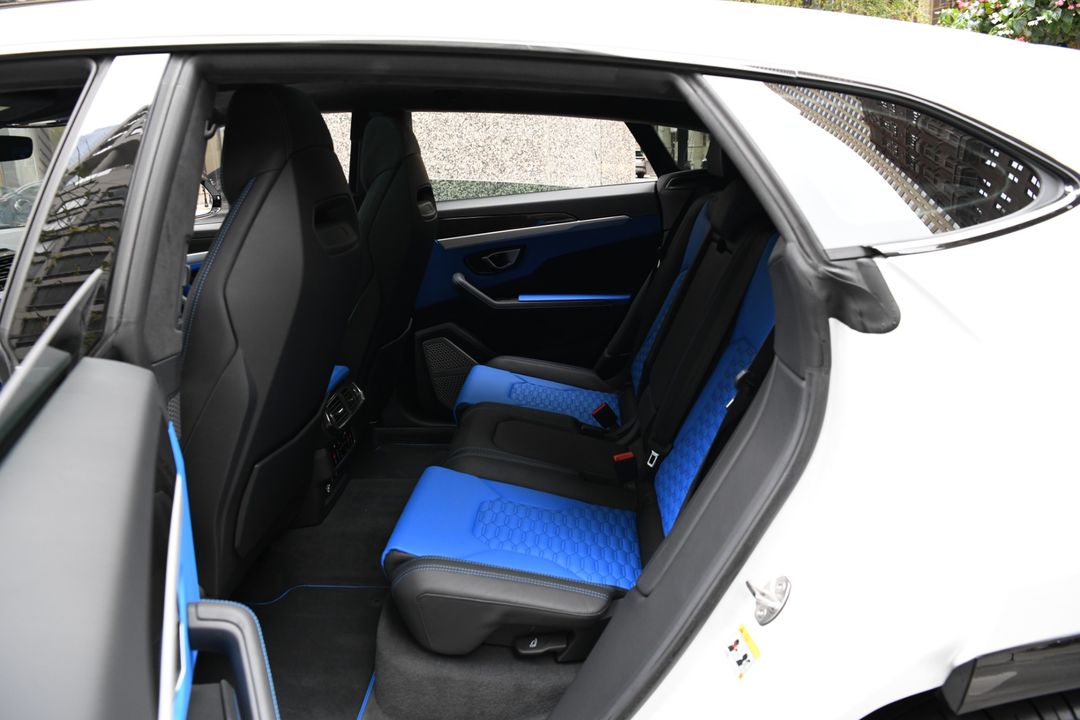 2022 Lamborghini Urus